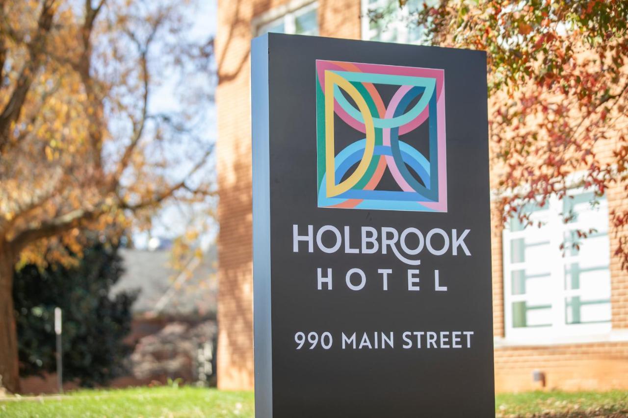 The Holbrook Hotel Danville Exterior photo